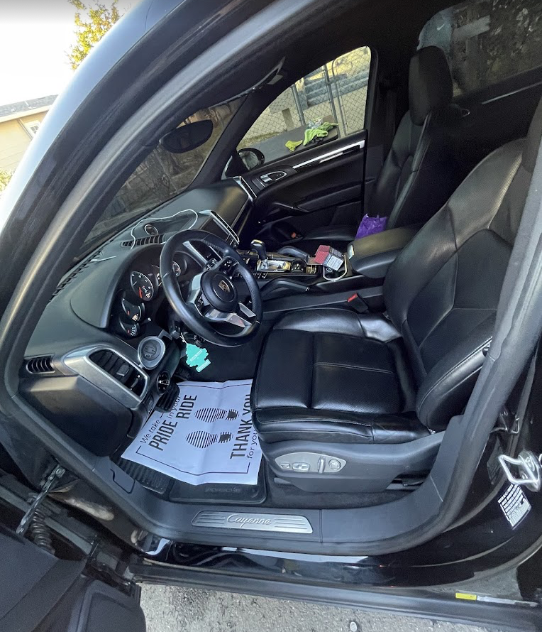 Porsche Cayenne — interior deep clean