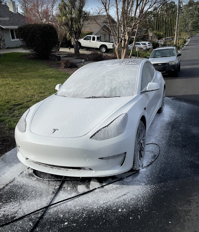 Tesla Model 3 — foam bath, driveway service